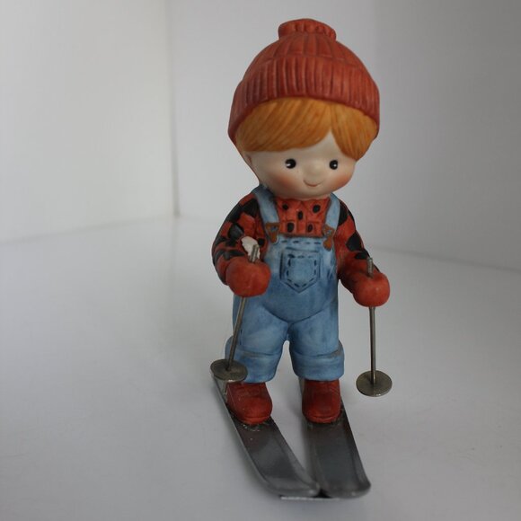 Enesco COUNTRY COUSINS GIRL SKIER Katie Katy 4" Porcelain Figurine Metal Skis - Picture 3 of 8